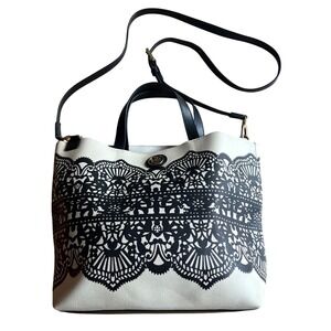 $398 TORY BURCH Kerrington Lace Tote Bag Cream Black Purse Crossbody Handbag EUC